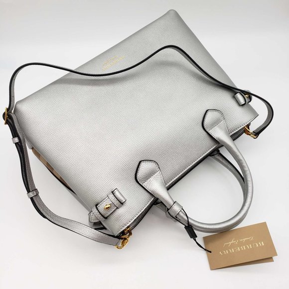 100% Authentic Burberry Banner Shoulder Bag - Picture 4 of 13